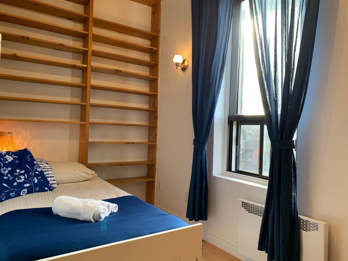 Chambres El Mediterraneo Rooms Montreal Bagian luar foto