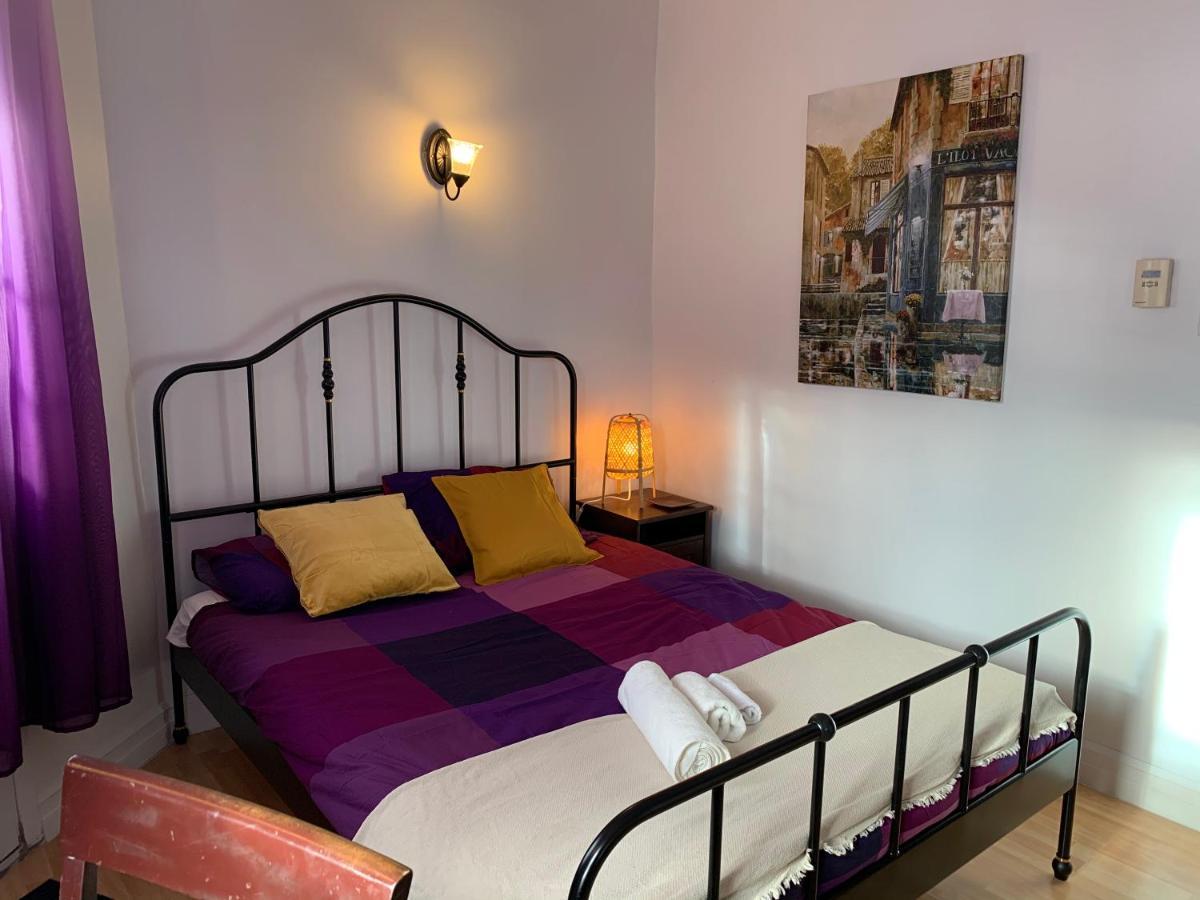 Chambres El Mediterraneo Rooms Montreal Bagian luar foto