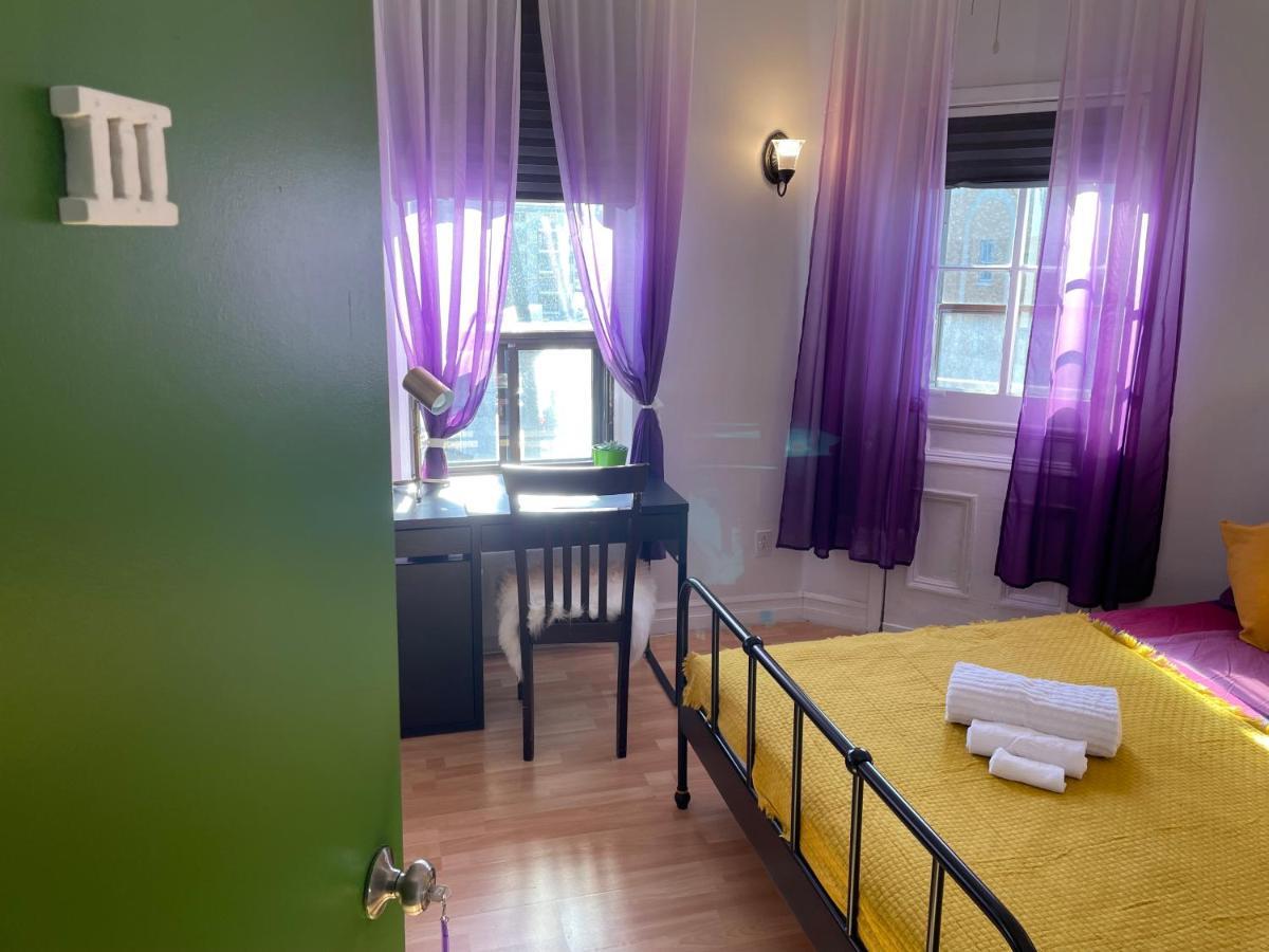 Chambres El Mediterraneo Rooms Montreal Bagian luar foto