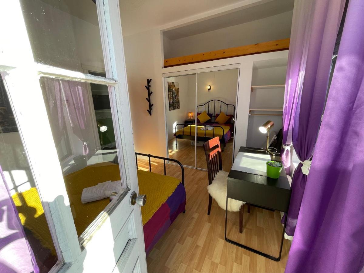 Chambres El Mediterraneo Rooms Montreal Bagian luar foto